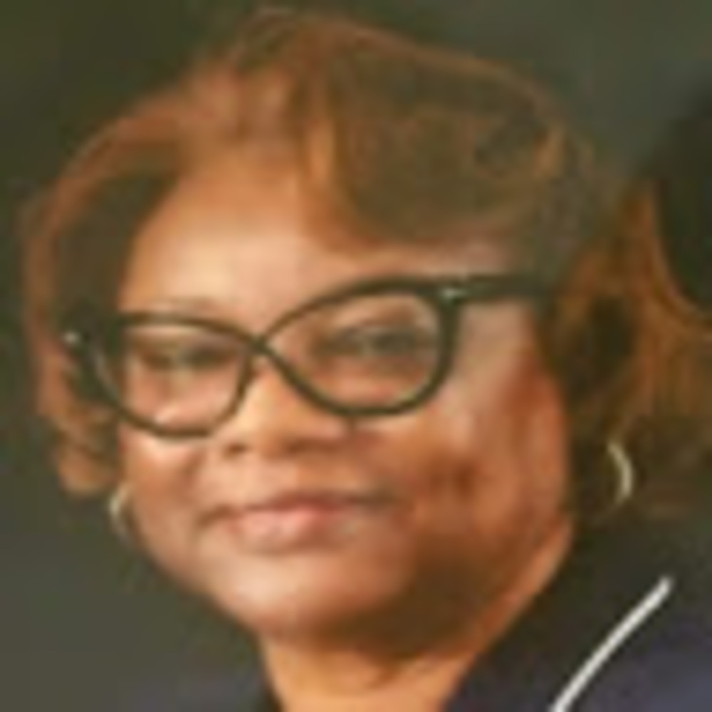 Meet your Posher, Glenda